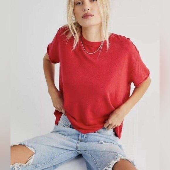 NWOT Free People we the free Devon tee size XS red - Picture 1 of 3